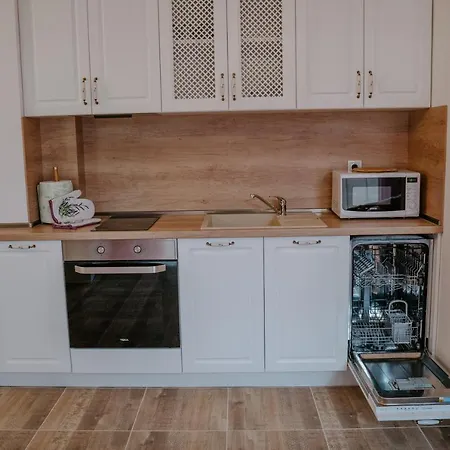 Bella's Sea Apartment-beach, Sea Garden ,old Town, Free Parking, Free Evcharging Station 아파트 *